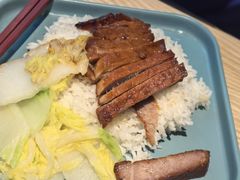 -滋味满屋美食坊(上海街店)