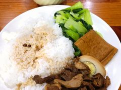 红烧牛腩套餐-老上海馄饨铺(浙江中路店)