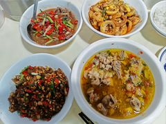 -笨罗卜浏阳菜馆(太平街店)