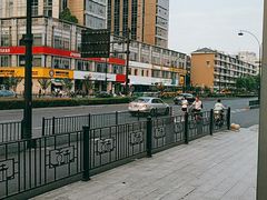 -百果园PAGODA(庆春东路店)