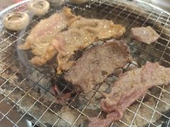 -韩风烤牛肉冷面店