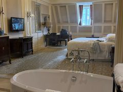 -中旅阿那亚九龙湖·公主酒店