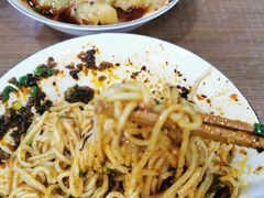 重庆小面-花市豌杂面(民生路店)