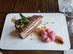 -YUE·6·西式融合餐厅(外滩六号店)