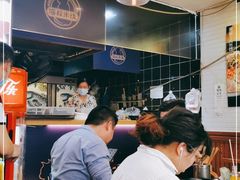 -渝和喵叔米线(南坪万达店)