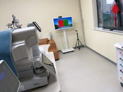 -潘多拉眼镜·蔡司依视路明月(潘家园店)