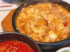 -益百岁牛尾汤(香山路店)