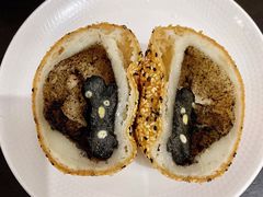 黑洋酥大麻团-白玉兰传统小吃