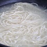 青椒鸡蛋酱拌面