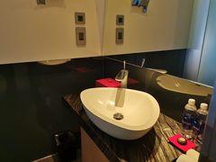 -西贡中心铂尔曼酒店