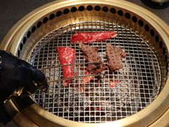 -铭牛烧肉·和牛海鲜自助(高新月牙湖店)