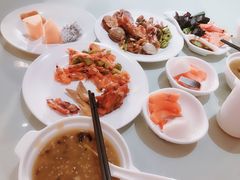 -裕龙汤泉