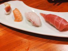 -山川小町·极番烧肉(新地假日广场店)