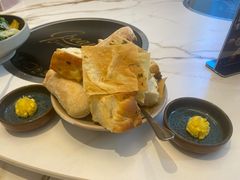 斯普汇经典餐前面包-斯普汇生蚝牛排馆(中骏世界城店)