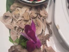 -洛东土菜馆(建国北路店)