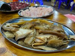 -牛一煲美食(江高店)