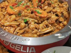 -胖哥俩肉蟹煲(湖滨银泰in77店)