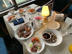 烧鹅肝-广州花园酒店·凌璇阁旋转餐厅CAROUSEL360