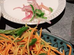 -耶里夏丽·丝路国际新疆菜·清真食品(徐汇南丹东路臻选店)
