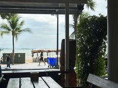 -Green Tree Rest. & Pub