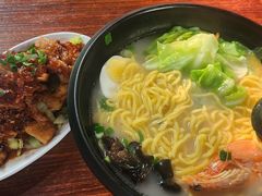 -屯屯面(海尔路店)