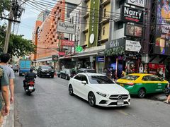 -暹罗广场