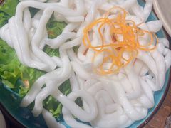 -老牌坊云南鱼豆花火锅(嵩山店)