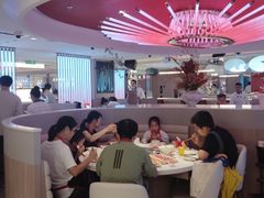 -海底捞火锅(杭州庆春路夜宵主题店)