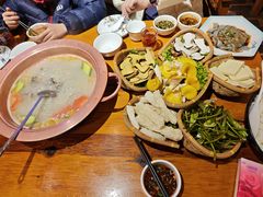 -民食香·腊排骨野生菌美食(木府店)
