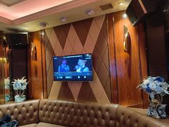 -萧邦音乐会所KTV(向西店)