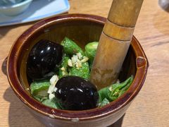 雷椒皮蛋-老妈私房鱼头(欧洲城店)