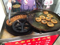 -江三王记牛杂馆(总店)