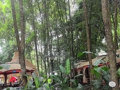 -二荆条·蜀鲜汇城市森林火锅