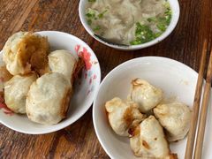 素菜煎包-依云煎包店