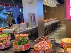 -龍歌自助小火锅(市北CBD万达店)