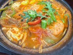 红虾海鲜大酱汤-釜山豚骨汤饭(芝罘万达广场店)