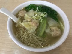 鮮肉雲吞麵-银记肠粉店(市二宫店)