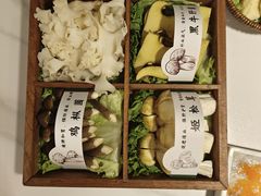 -椰子湾·海南火锅·糟粕醋·椰子鸡(正大广场店)