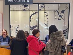 -乐蓬马歇百货公司(Rive Gauche)