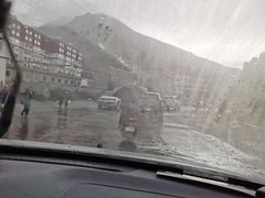 -比如骷髅墙景区