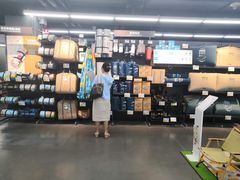 -迪卡侬(西三旗店)