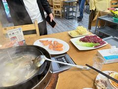 -濠轩阁特色生蚝火锅(水湾路店)