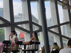 靠窗位-星巴克臻选(宁波天一广场店)