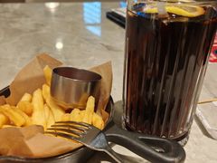 -必胜客(威高广场店)