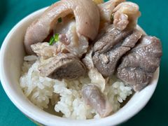 -亮河湾山庄