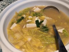 白菜粉条炖豆腐-巴扎美食·新疆菜·西域歌舞表演餐厅(新疆大厦店)