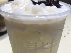 白雪黑糯米热冰粉-甜心闲生传统手工冰粉(奎星楼店)