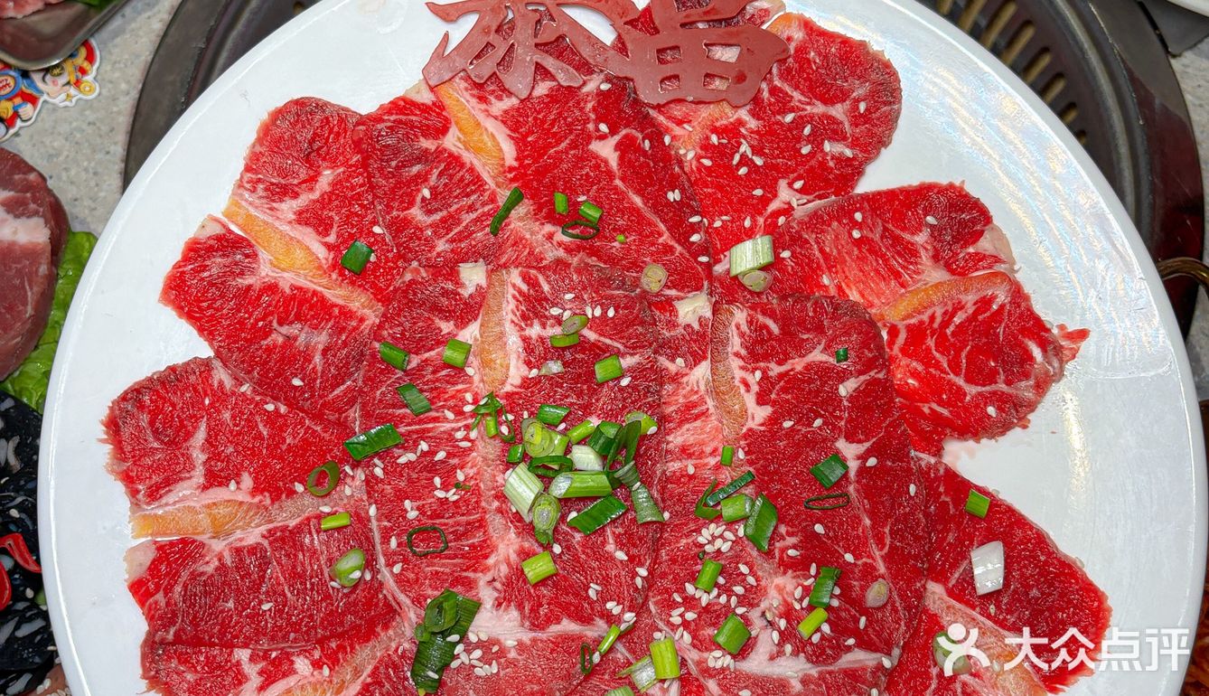 新年必打卡烤肉🍖，香麻了～