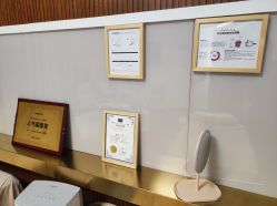 -涂tu指甲日式美甲美睫店