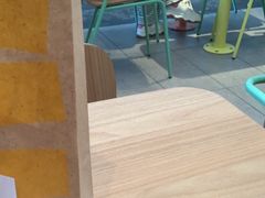 -麦当劳(深圳北站B2检票口楼上)